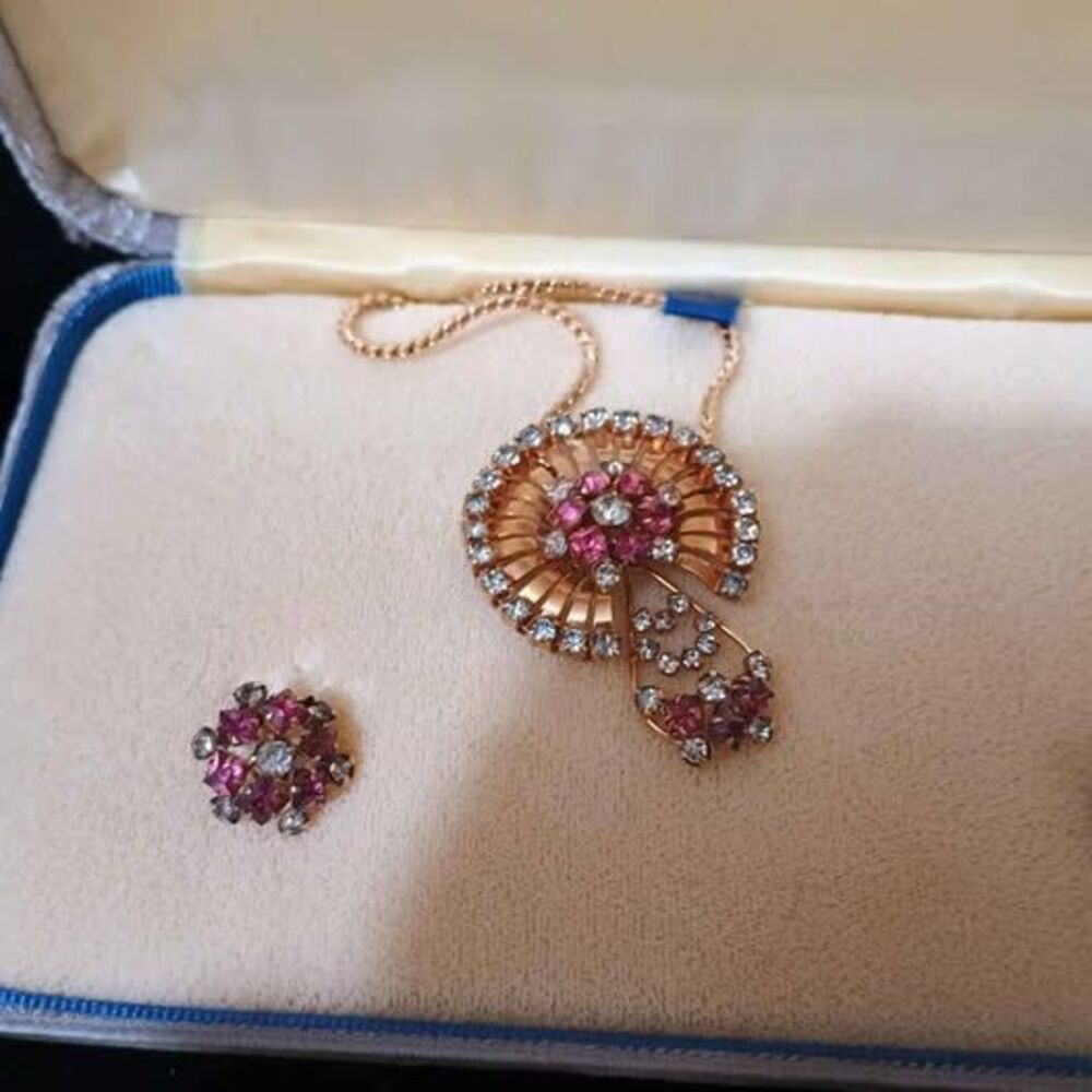 Vintage Phyllis Originals Necklace and Earring Set